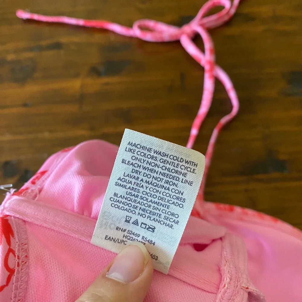 No Boundaries Pink Tropical Toucan Cheeky High Leg 1-Piece Swimsuit Medium 8-10